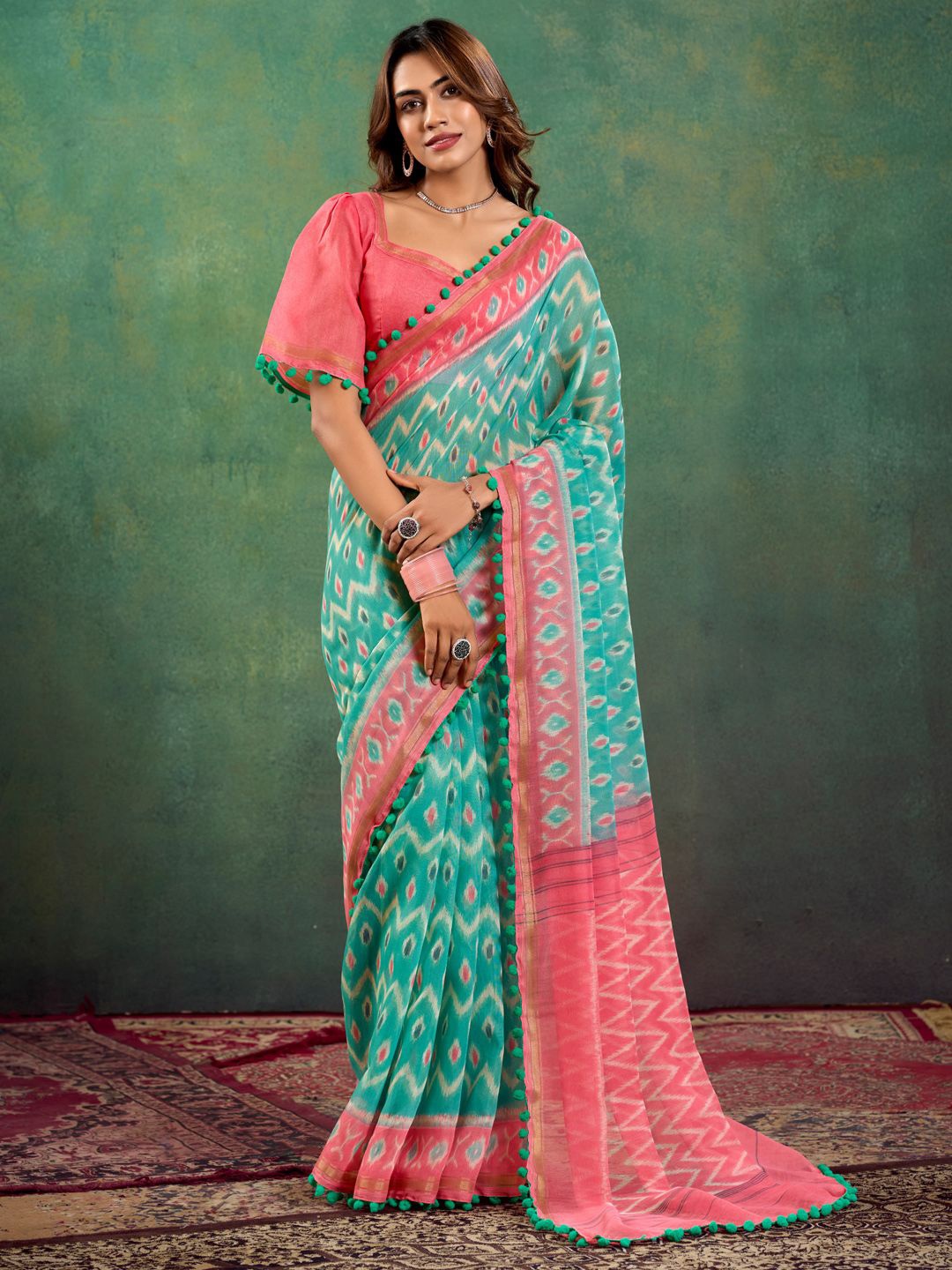 

Saree mall Abstract Printed Bagh Sarees, Blue