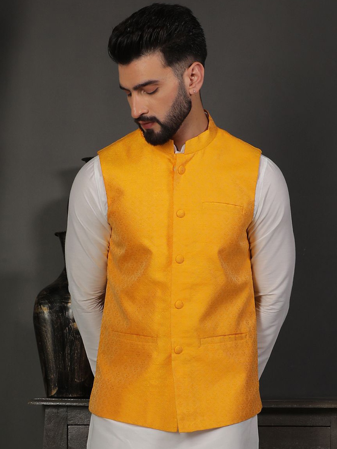 

DEYANN Men Woven Design Mandarin Collar Nehru Jacket, Yellow