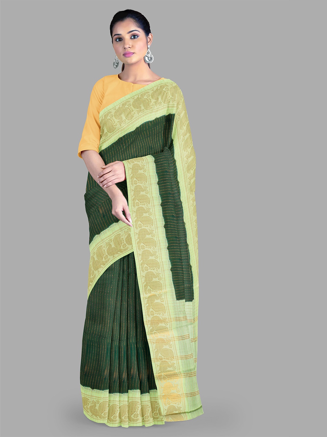 

The Chennai Silks Striped Zari Pure Cotton Sungudi Saree, Green