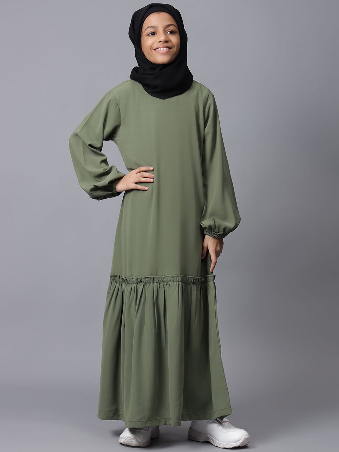 

NABIA Girls Burqa With Scarf, Green