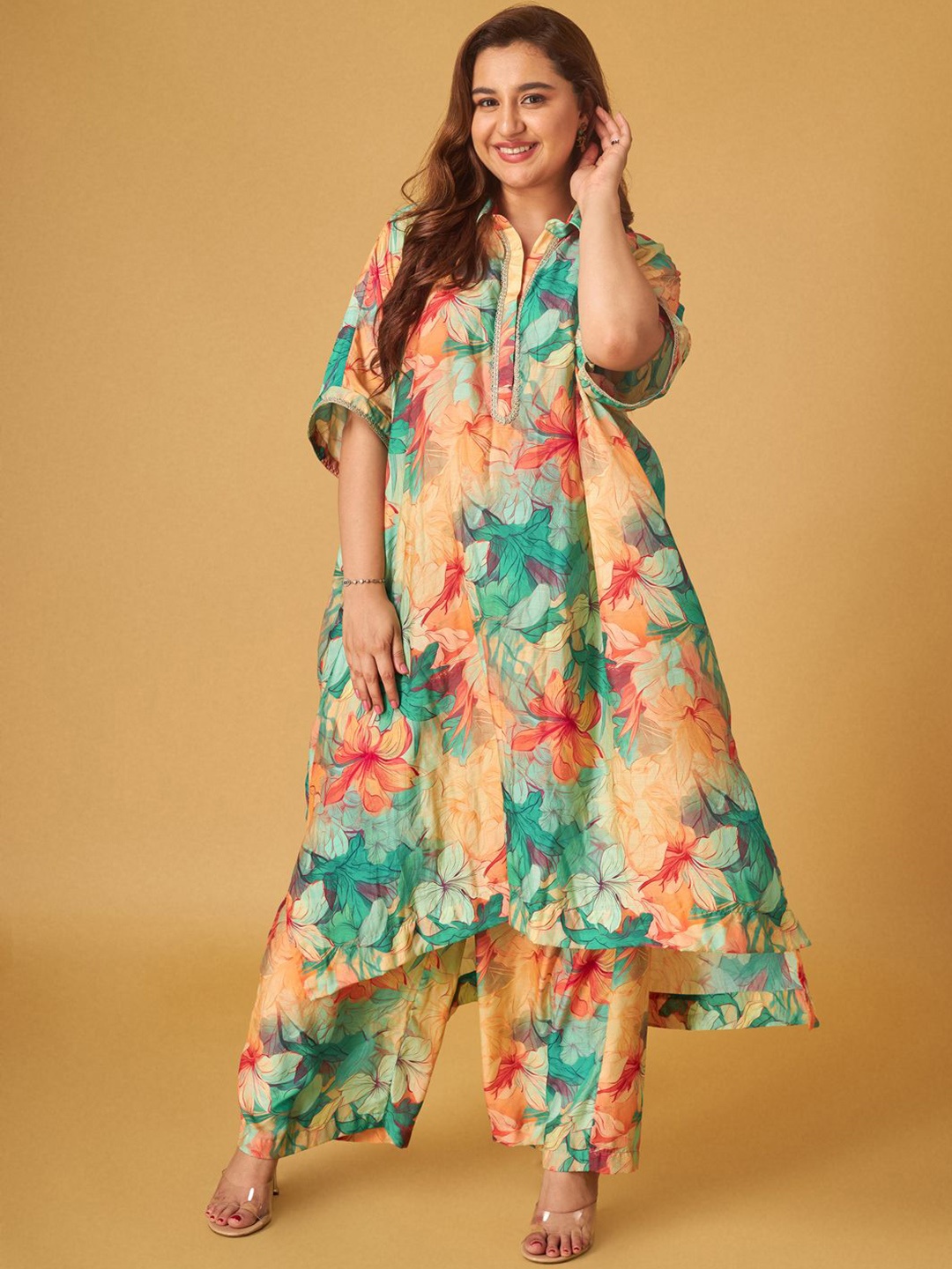 

Maisolos Floral Printed Regular A Line Kurta with Palazzos, Blue