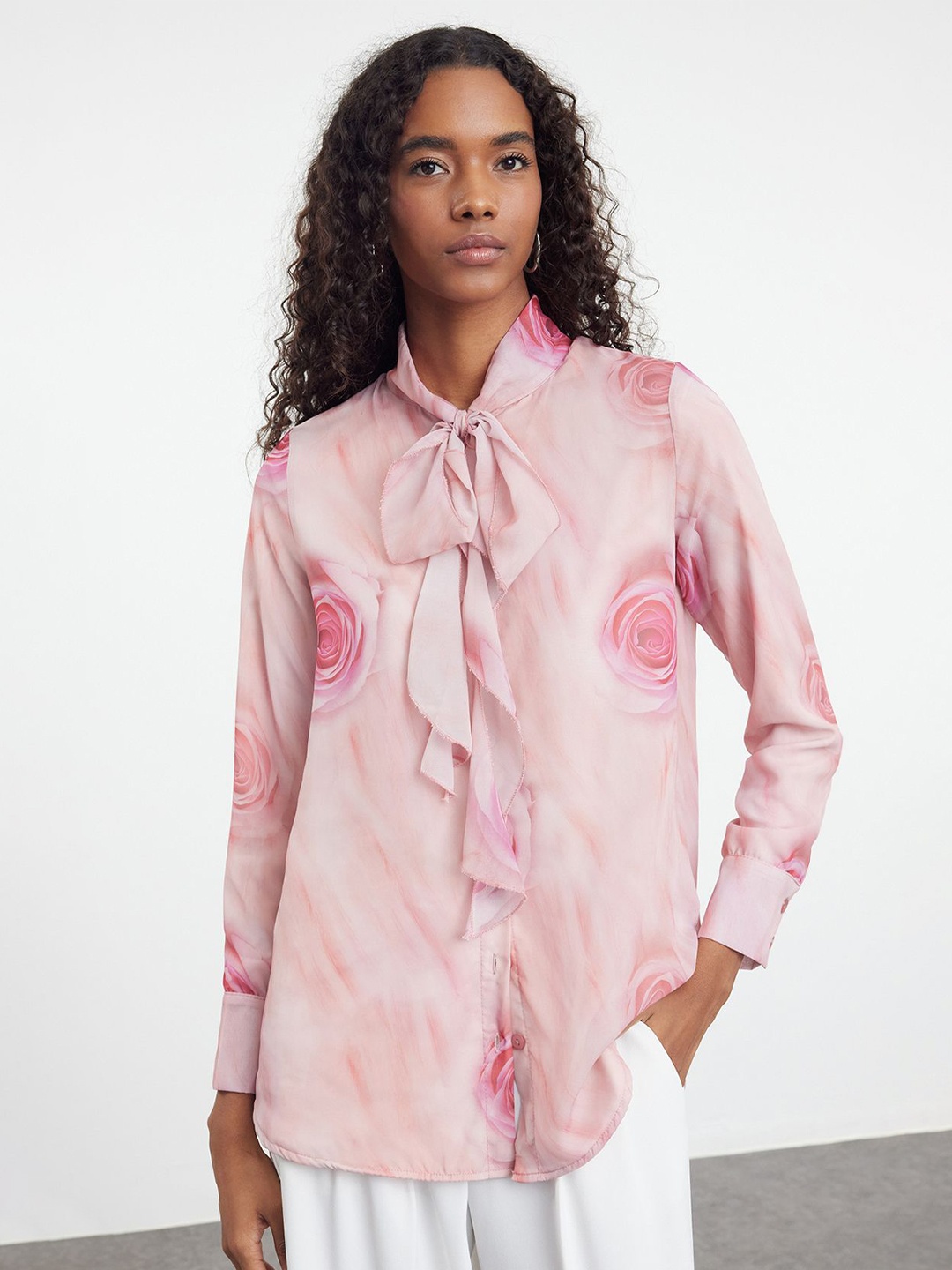 

Trendyol Women Opaque Casual Shirt, Na