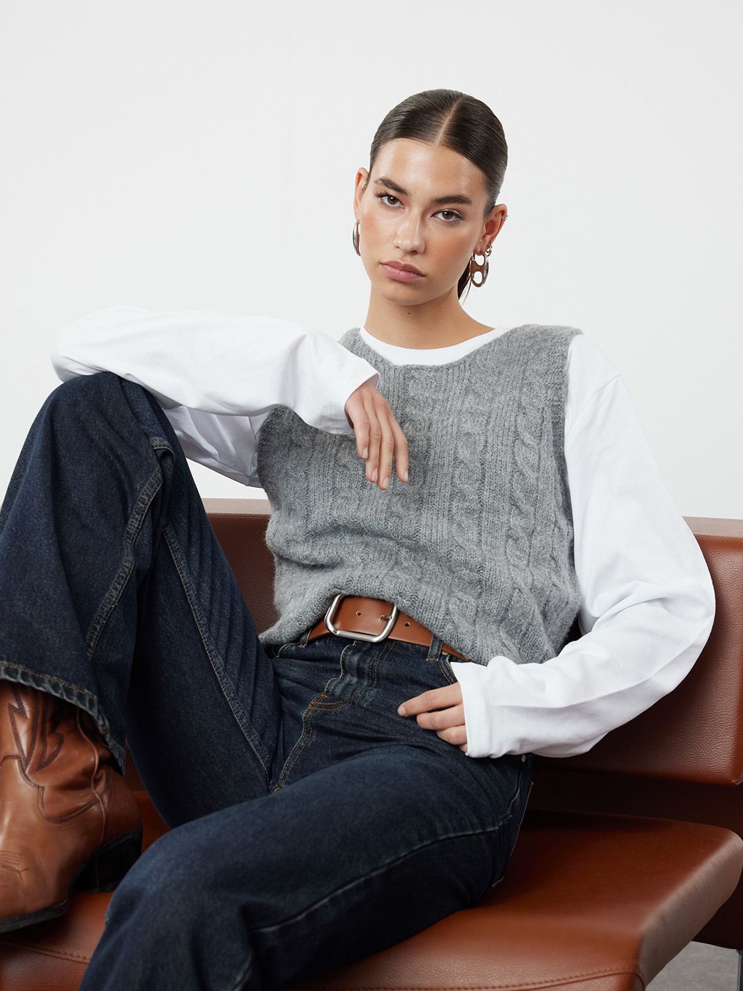 

Trendyol Women Sweater Vest, Grey
