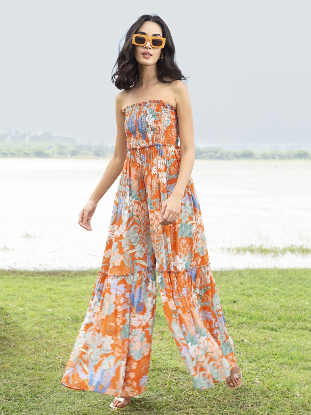 

HOUSE OF SOI Off-Shoulder Printed Basic Jumpsuit, Orange