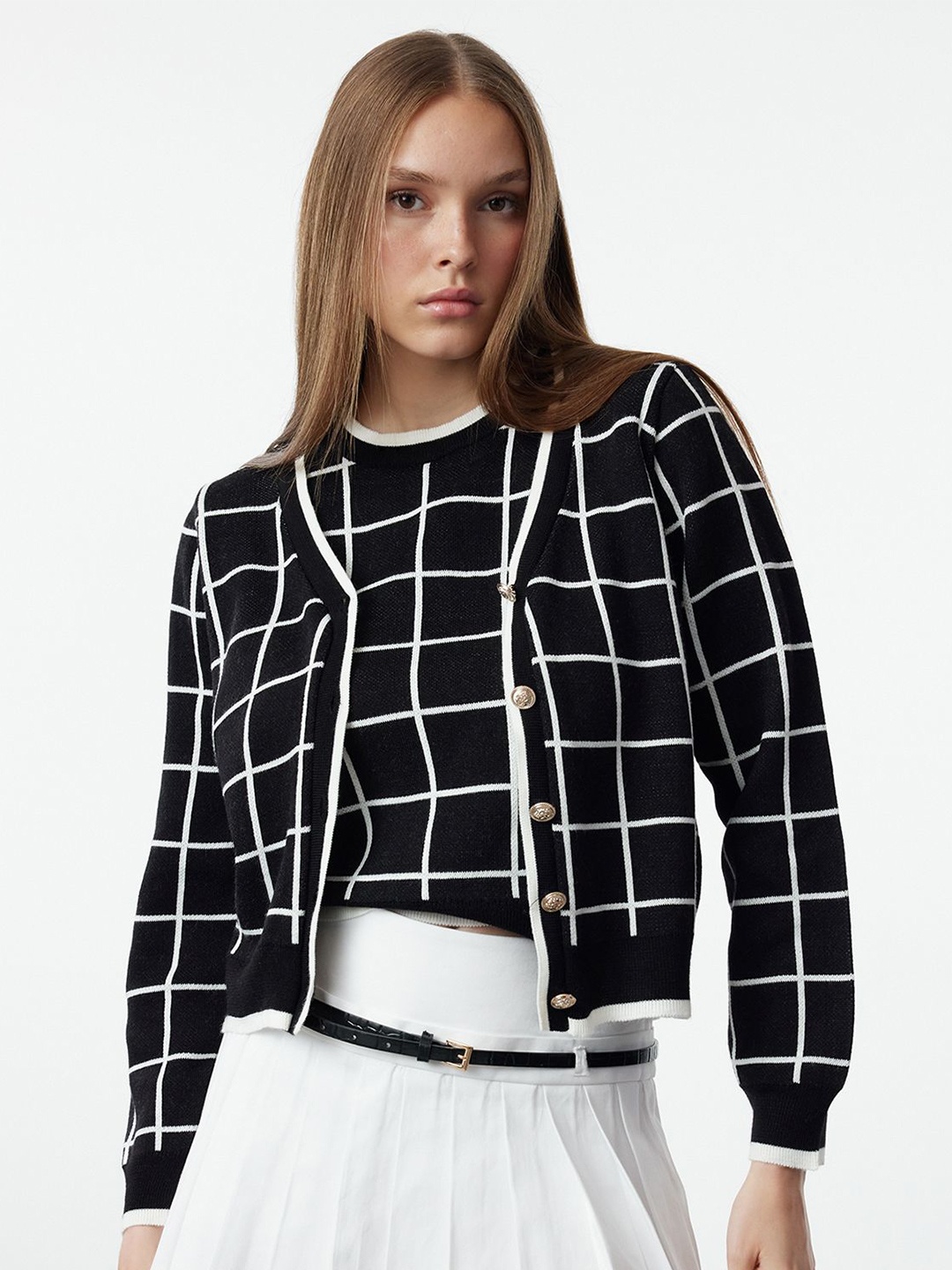 

Trendyol Women Checked Cardigan, Black