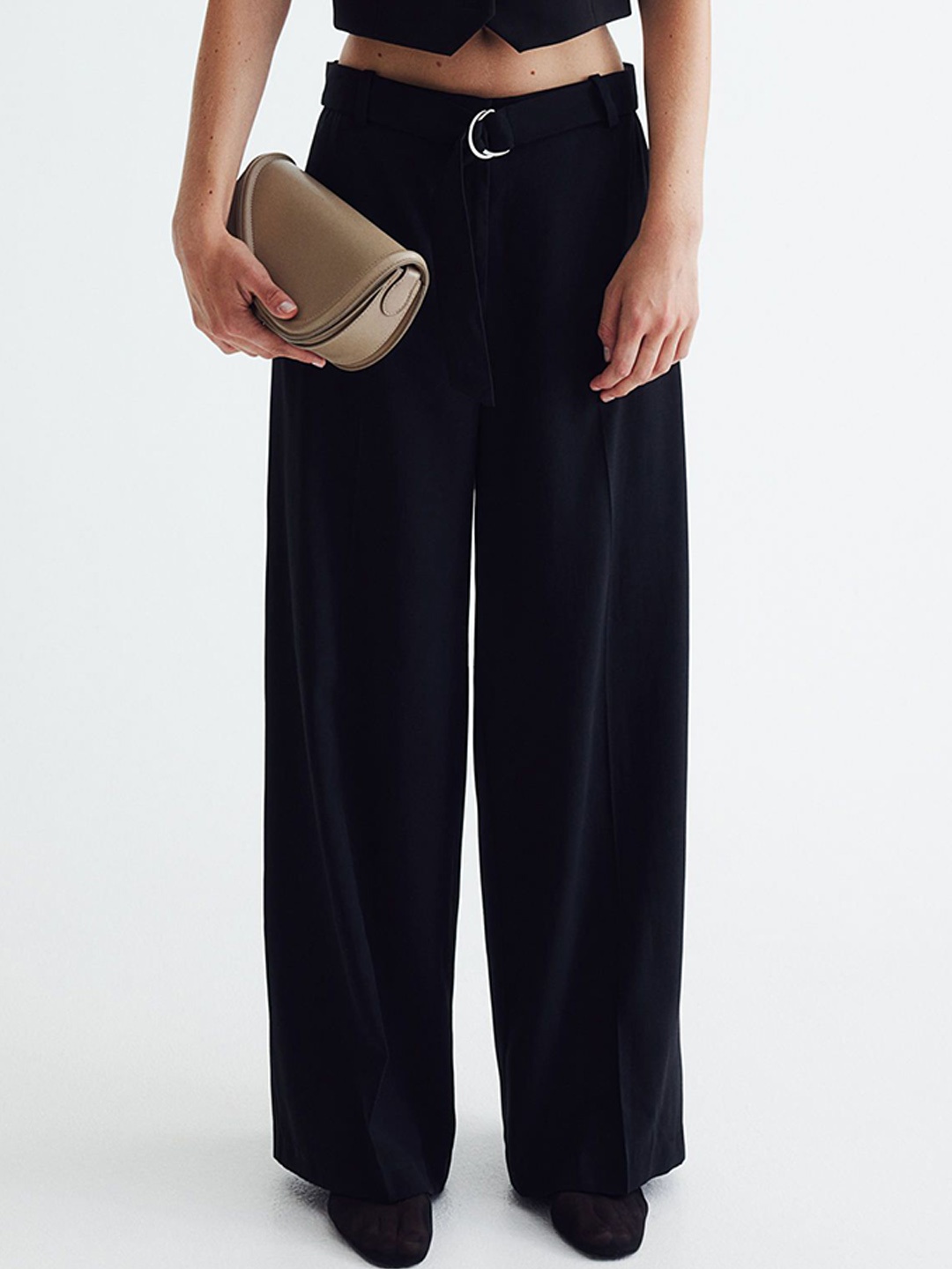 

H&M Wide Belted Trousers, Black