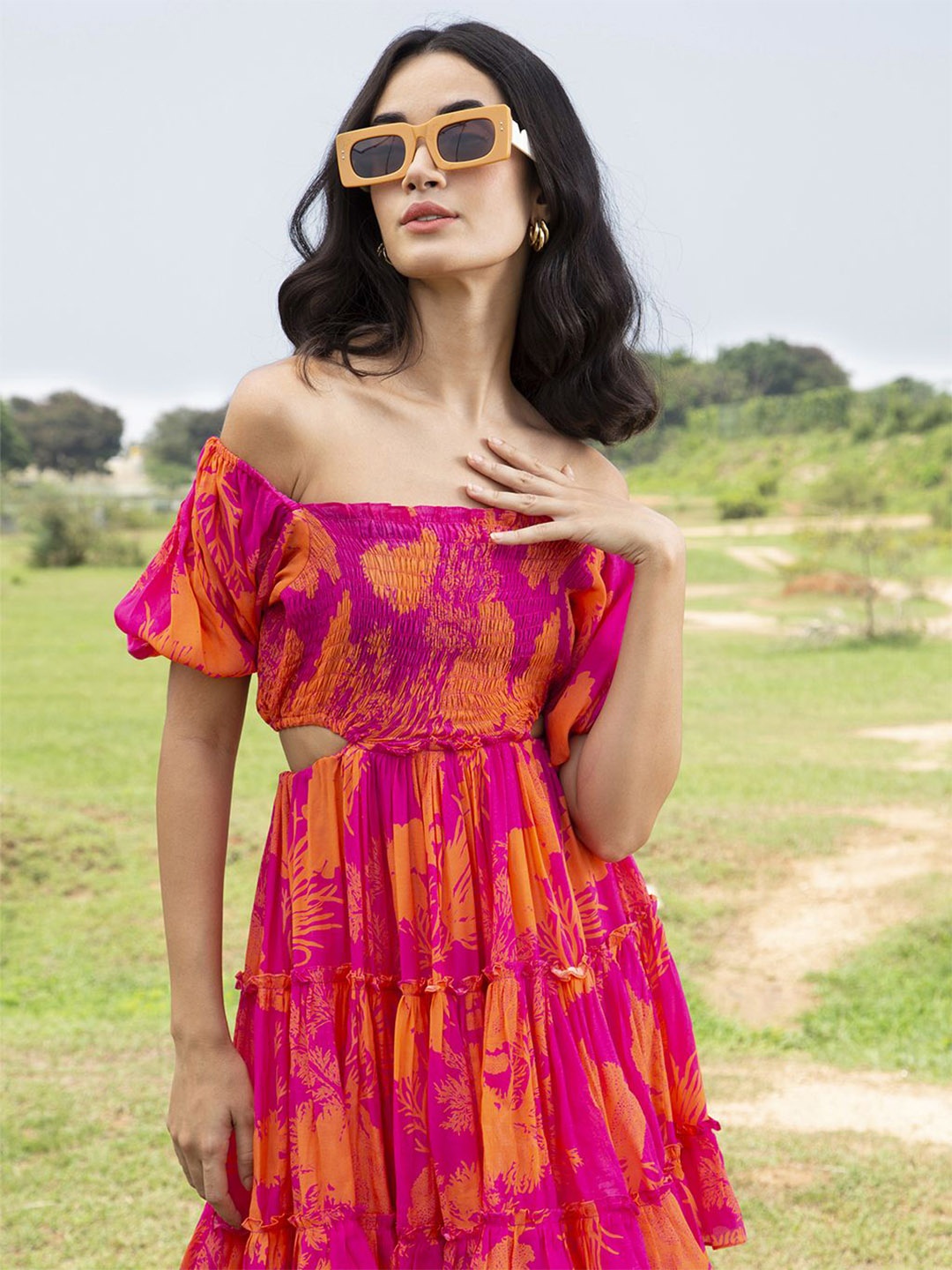 

HOUSE OF SOI Women Floral Printed Puff Sleeve Layered Fit & Flare Mini Dress, Pink