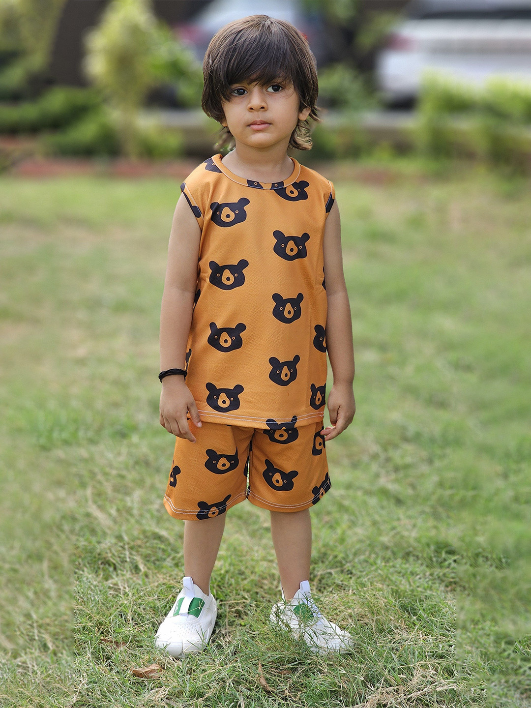 

Emblica Unisex Kids Printed T-shirt with Shorts, Brown