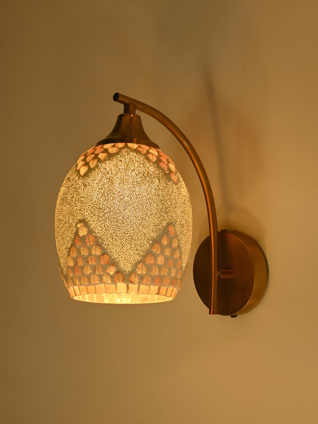 

Afast Gold-Toned & White Textured Glass Bell Shaped Wall Lamp