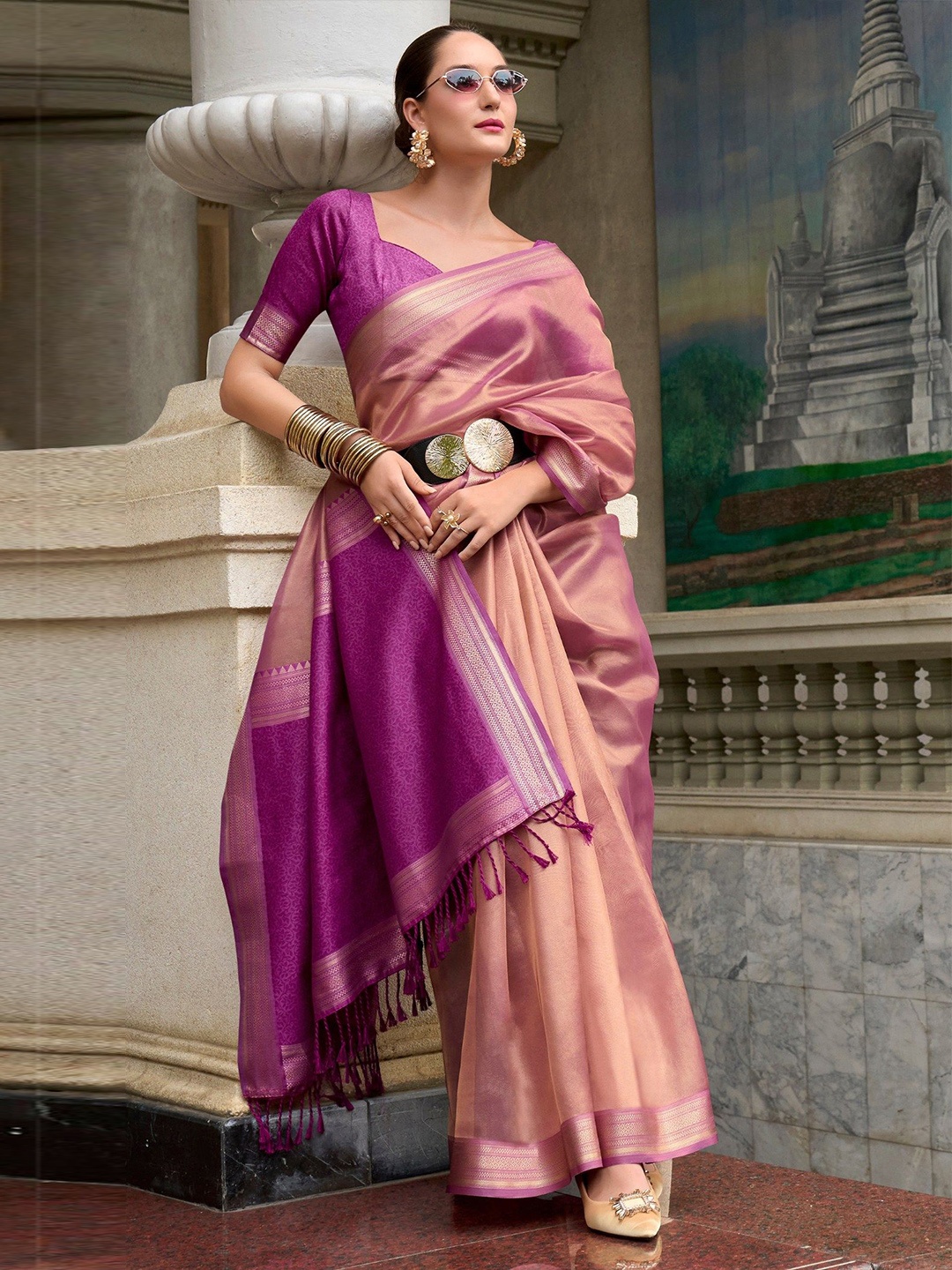 

MySilkLove Solid Woven Design Zari Tissue Saree, Pink