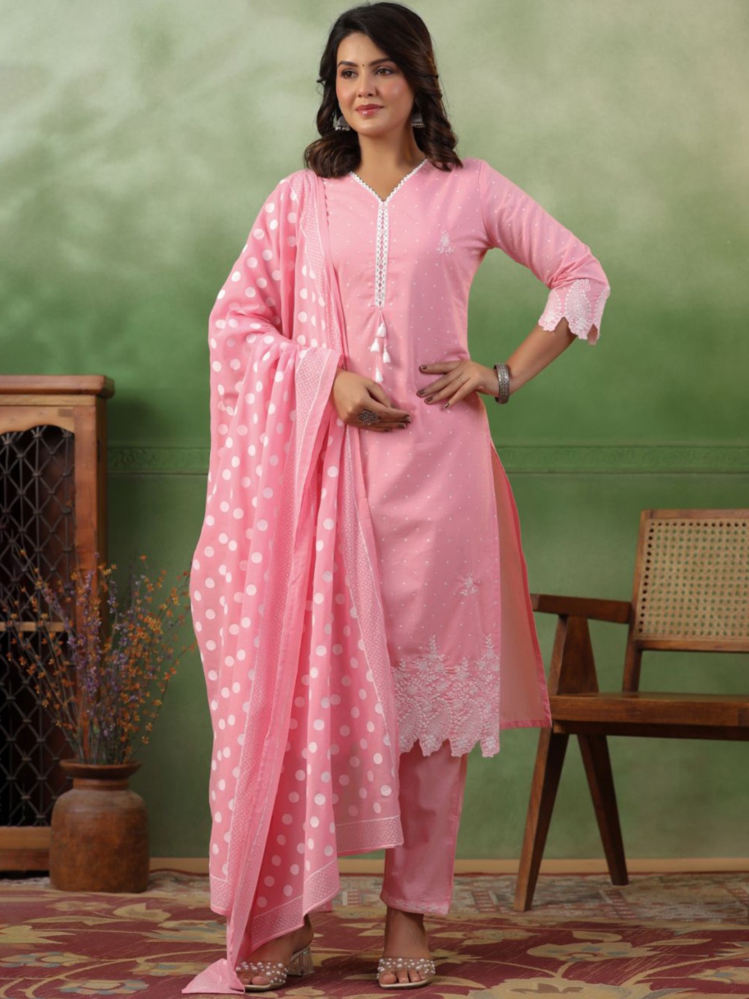 

Kiana Paisley Embroidered Pure Cotton Straight Kurta With Trousers & Dupatta, Pink