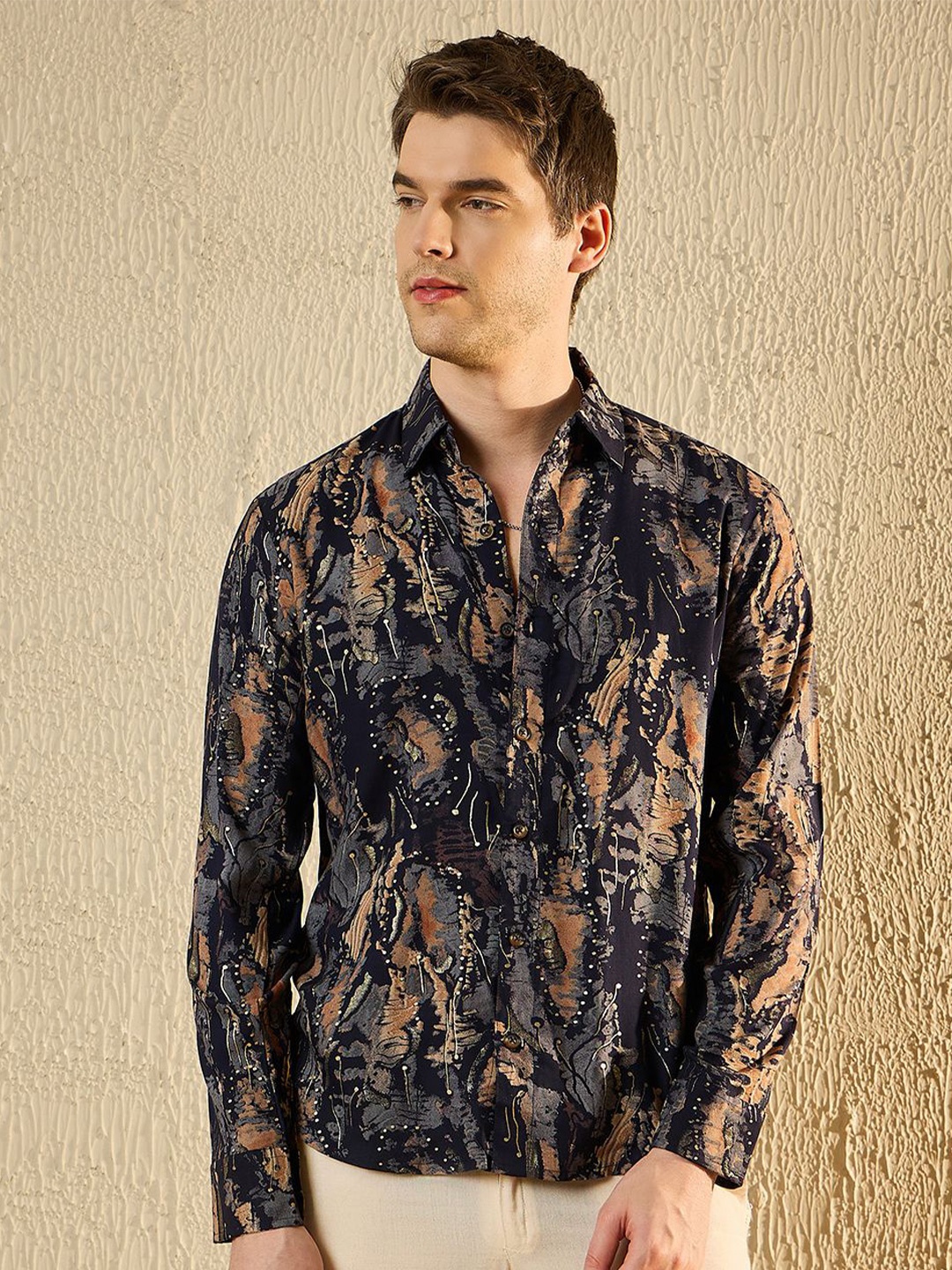 

Modeve Men Floral Opaque Printed Casual Shirt, Navy blue