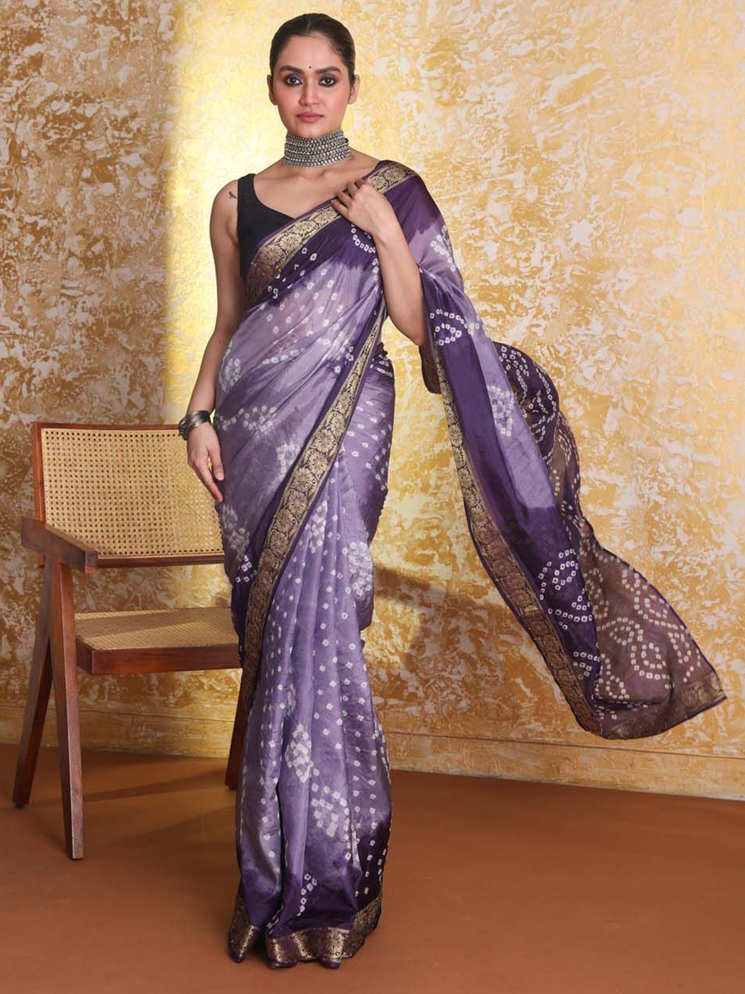 

Indethnic Bandhani Zari Bandhani Printed Saree, Purple