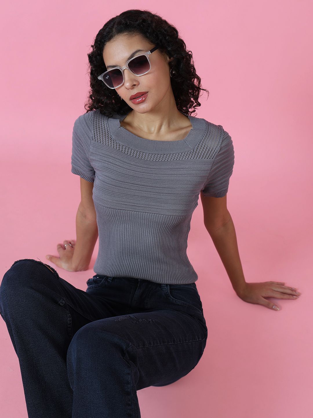 

SHOWOFF Crochet Top, Grey