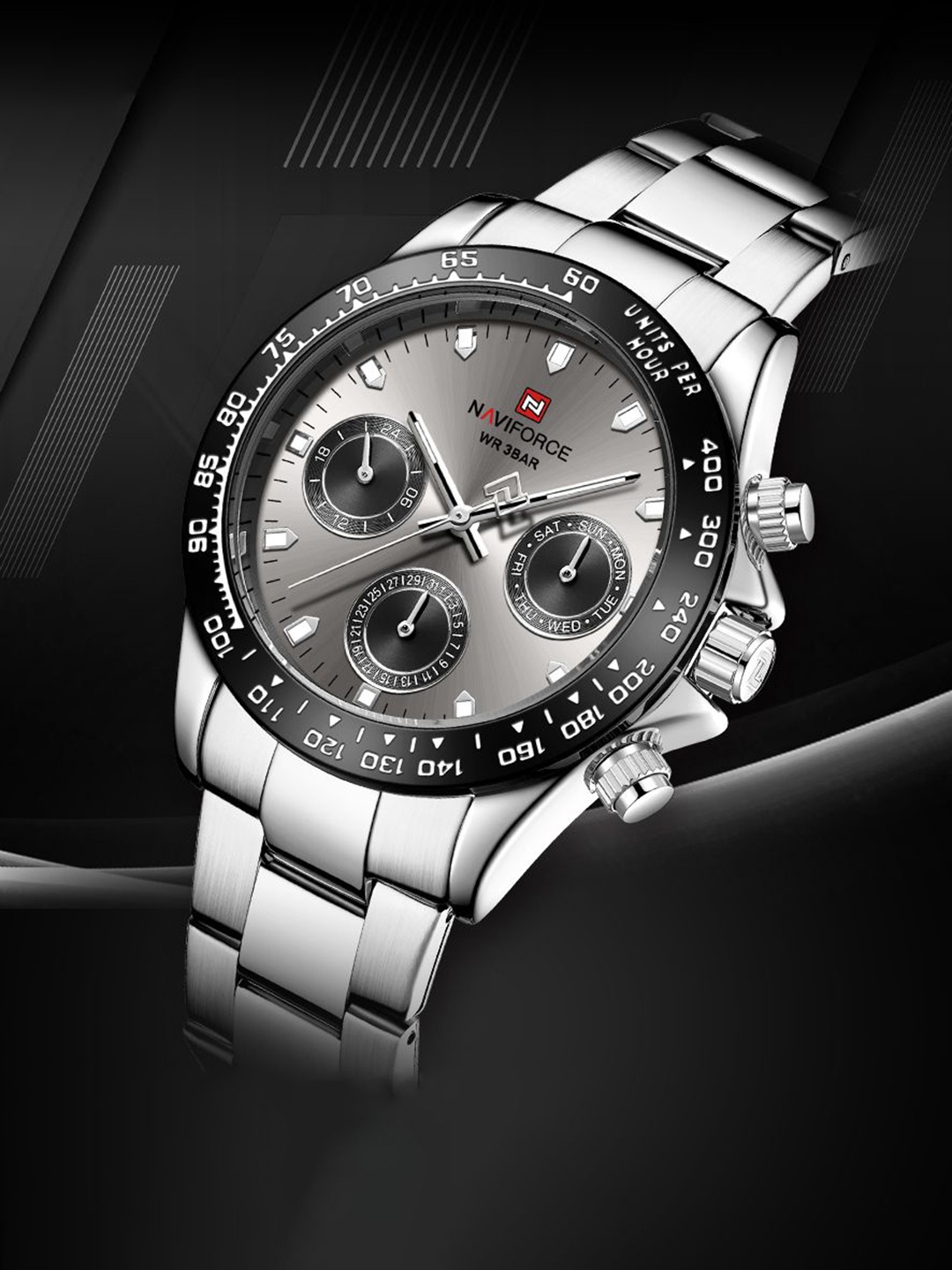 

Naviforce Men Brass Dial & Stainless Steel Straps Analogue Chronograph Watch NF9193 SBGY, Grey