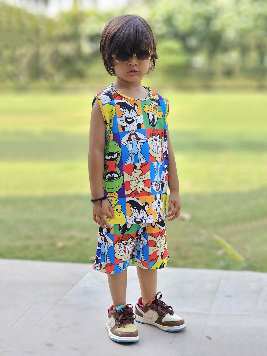 

Emblica Kids Looney Tunes Printed T-shirt with Shorts, Blue