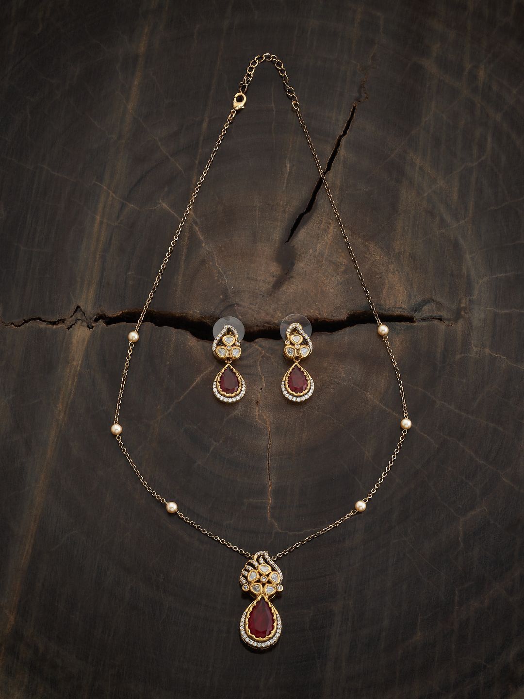 

Kushal's Fashion Jewellery Kundan-Studded Jewellery Set, Gold