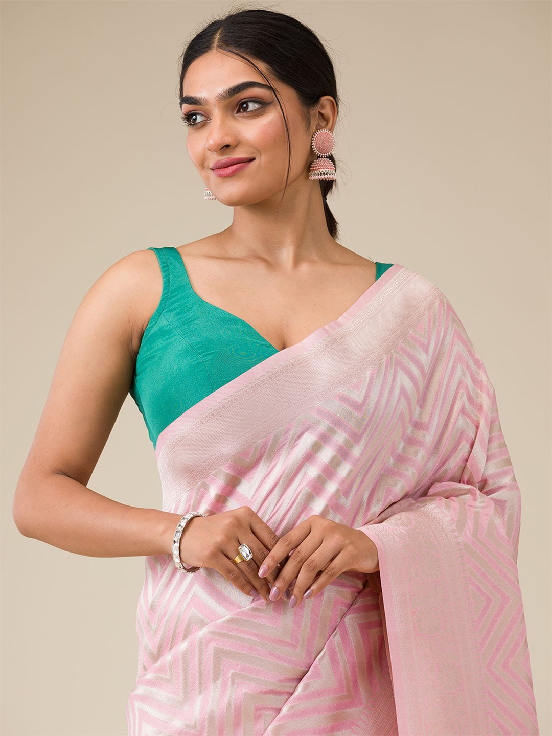

Koskii Embroidered Zari Saree, Pink