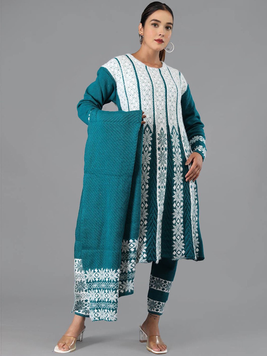 

TYSORT Floral Woven Design Knitted Weave A-Line Kurta With Trouser & Dupatta, Green