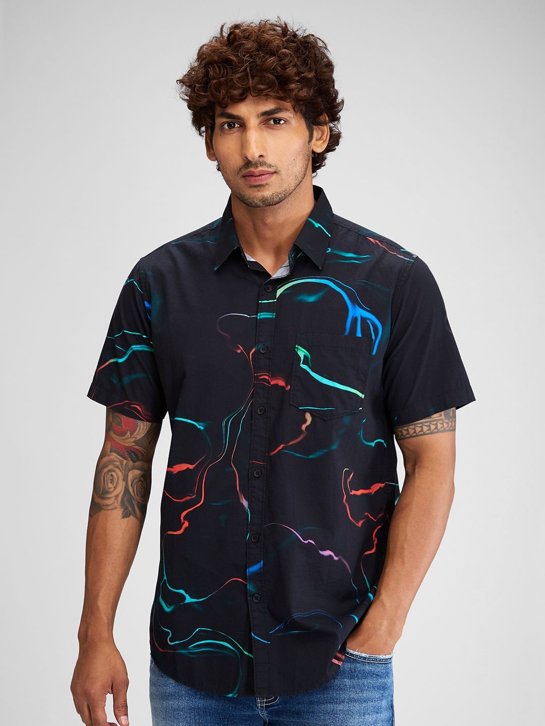 

SPYKAR Men Slim Fit Opaque Printed Casual Shirt, Black