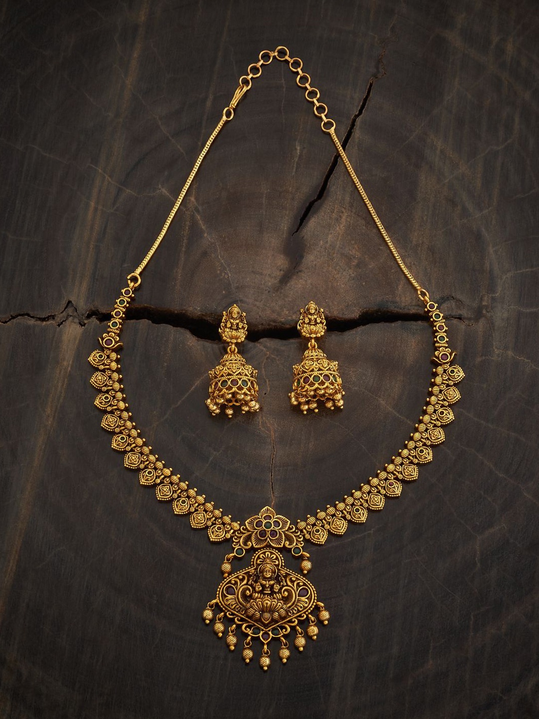 

Kushal's Fashion Jewellery Gold-Plated Stone-Studded Necklace and Earrings