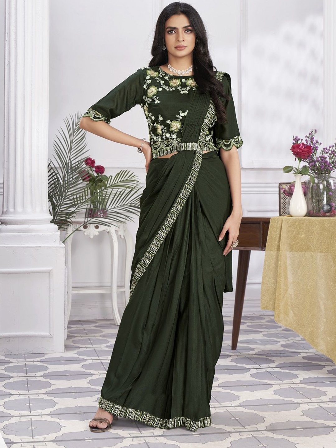 

JIVORA Floral Sequinned Pure Georgette Ready to Wear Saree, Olive