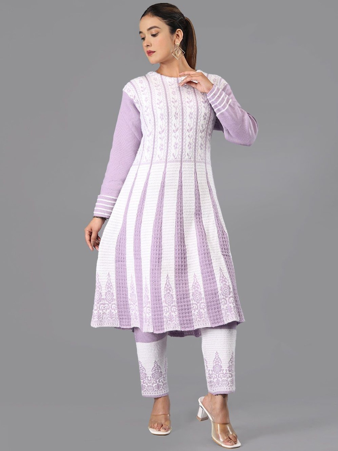 

TYSORT Round Neck Striped Anarkali Kurta with Palazzos, Lavender