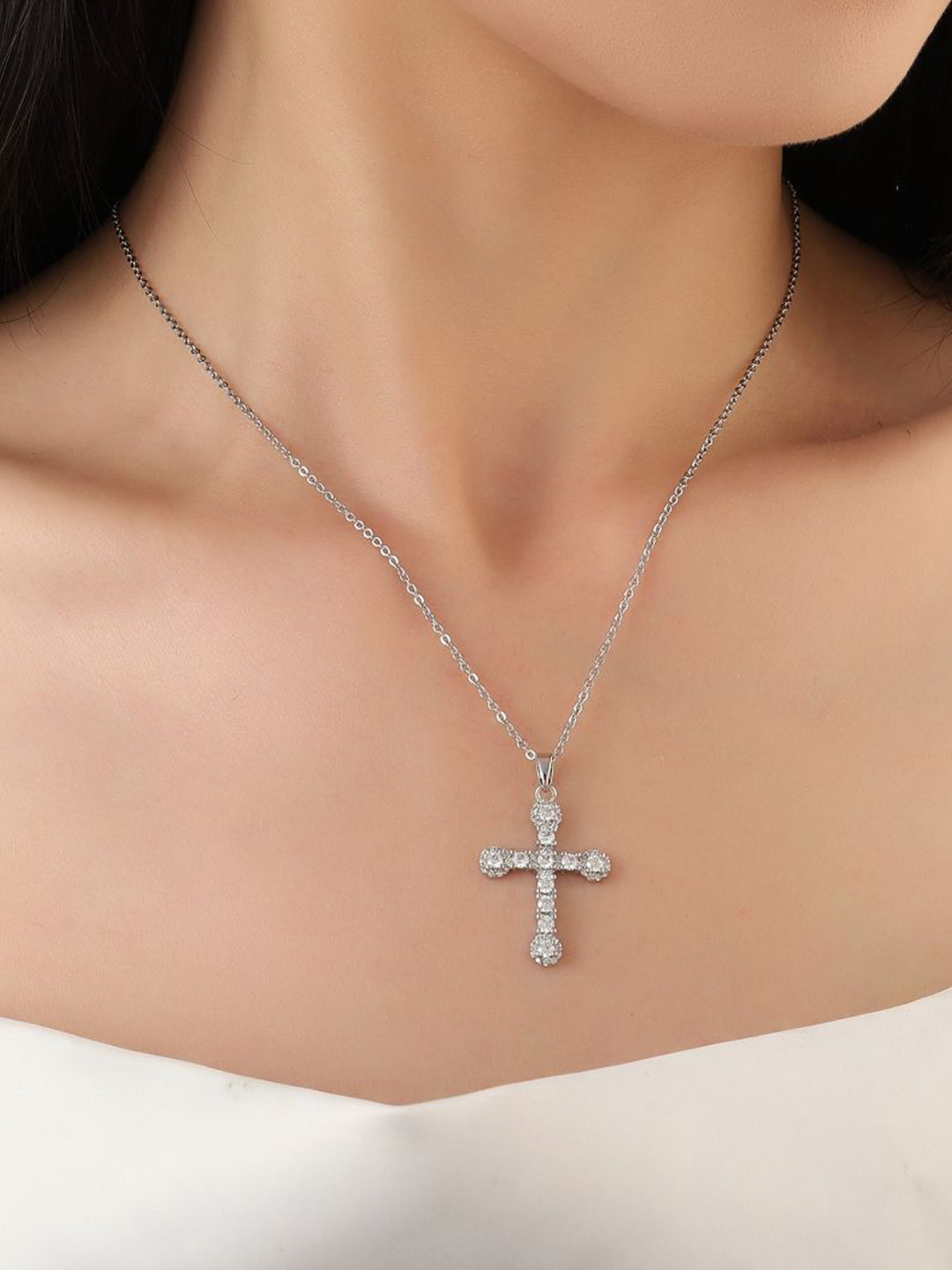 

SALTY Stones Studded Stainless Steel Cross Pendant With Chain, Silver