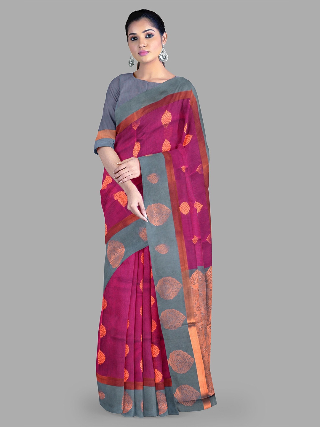 

The Chennai Silks Ethnic Motifs Zari Kovai Saree, Magenta