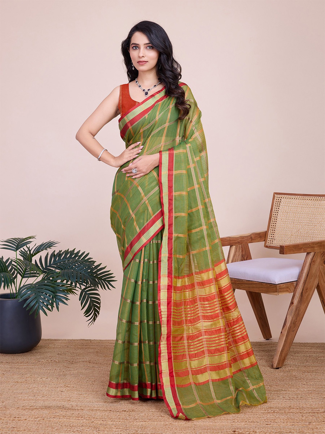 

BerMondsey Checked Zari Chanderi Saree, Green