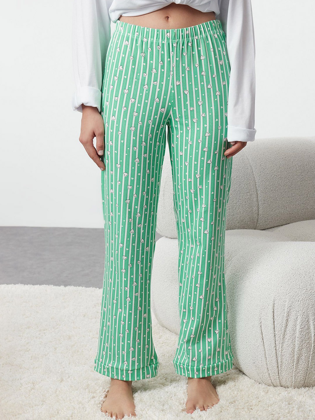 

Trendyol Women Printed Lounge Pants, Green