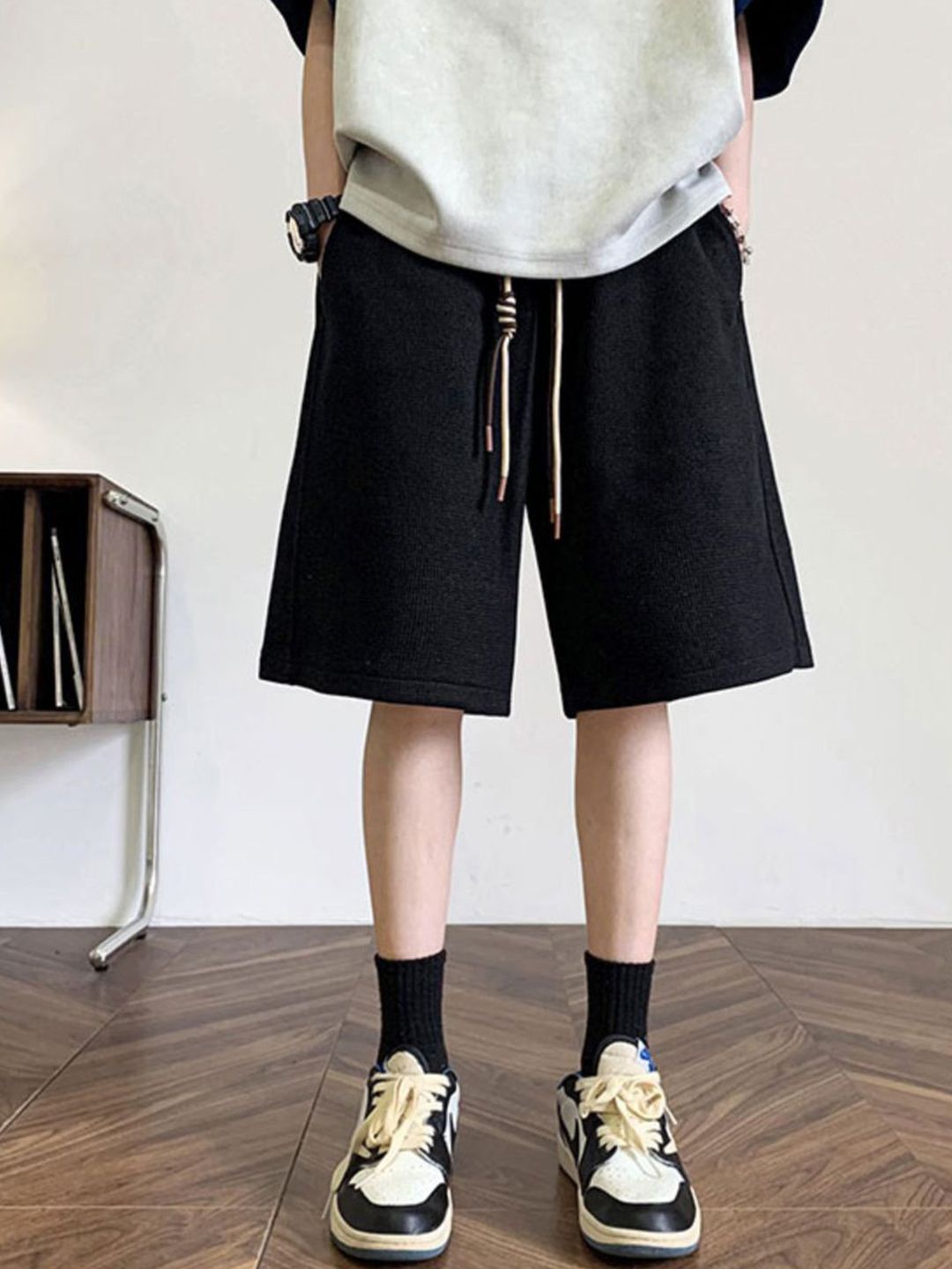 

StyleCast Men Loose Fit Mid-Rise Regular Shorts, Black