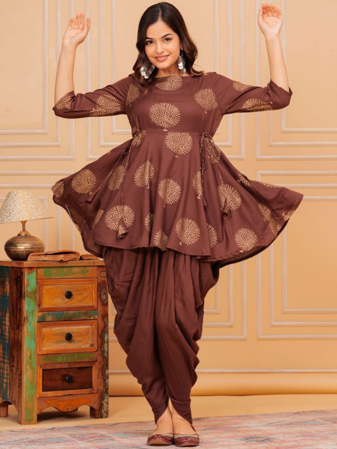 

TFP Floral Printed A-Line Kurti With Dhoti Pants, Brown