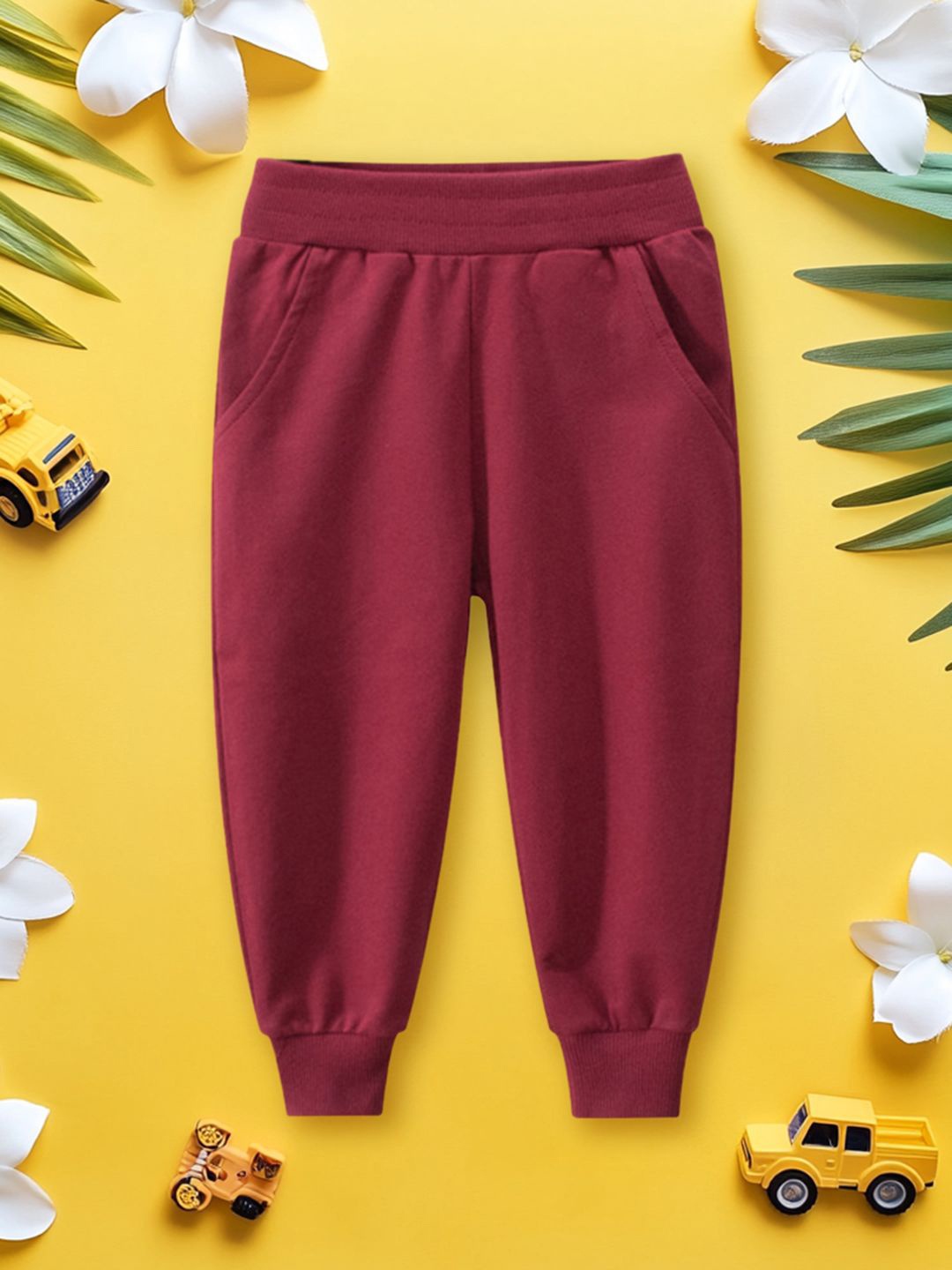 

INCLUD Boys Relaxed-Fit Joggers, Maroon