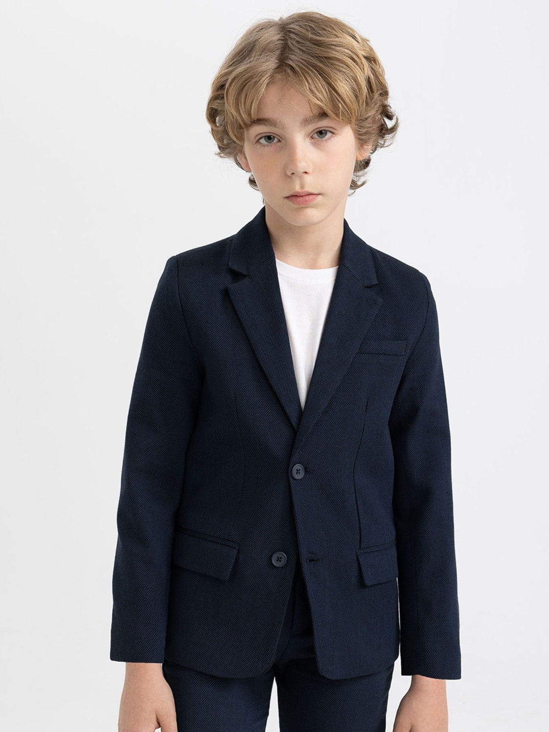 

DeFacto Boys Solid Longline Tailored Jacket, Navy blue
