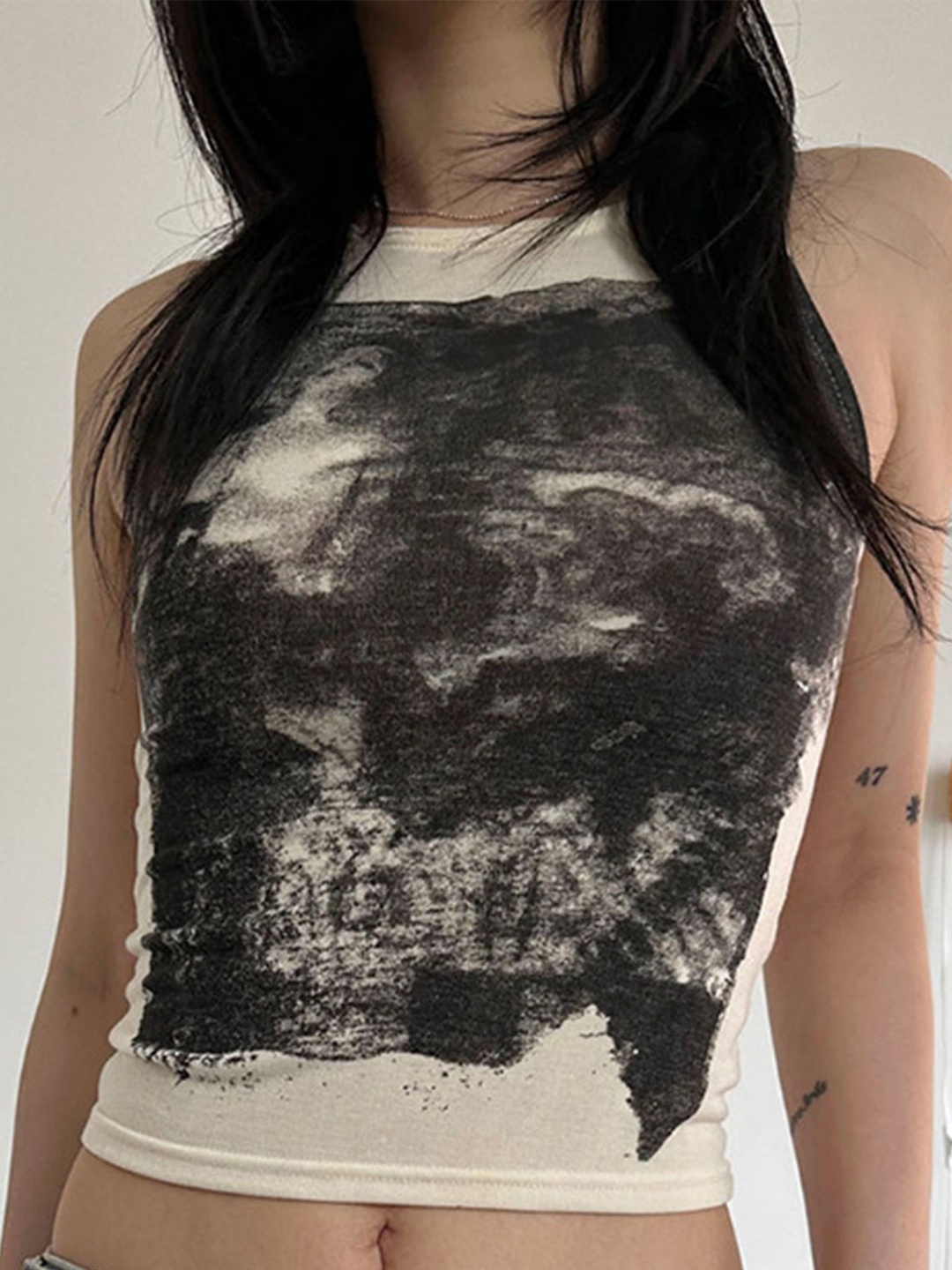 

LULU & SKY Floral Crop Top, Black