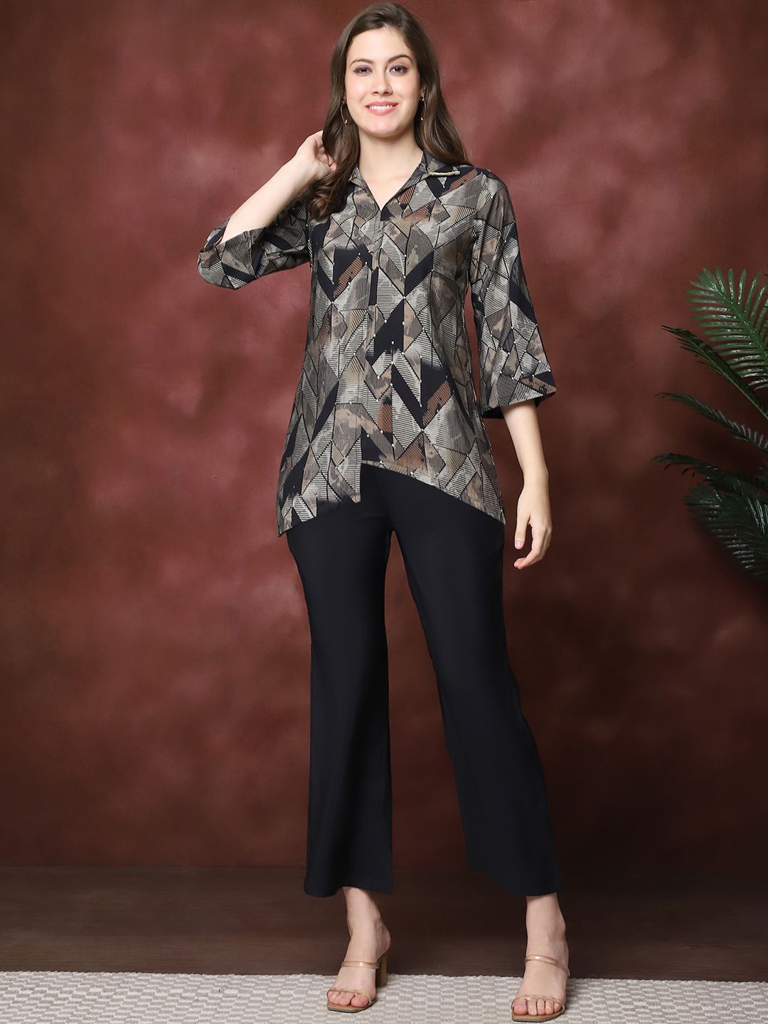 

Claura Printed Tunic With Trousers, Black