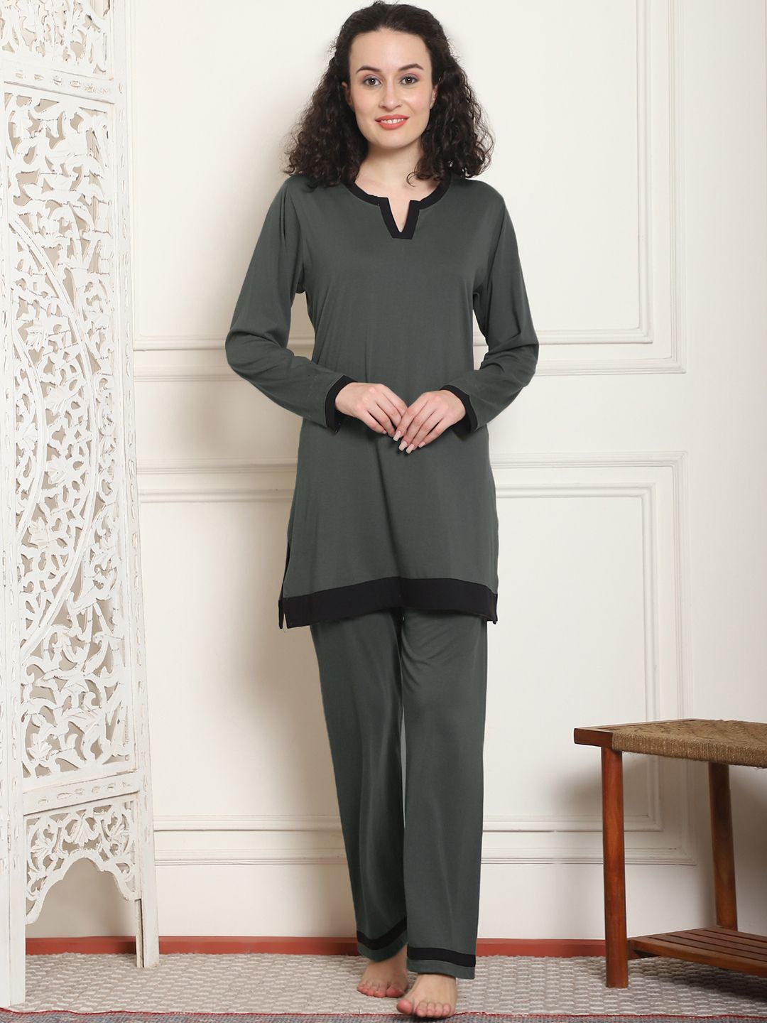 

Kanvin Women Night suit, Green