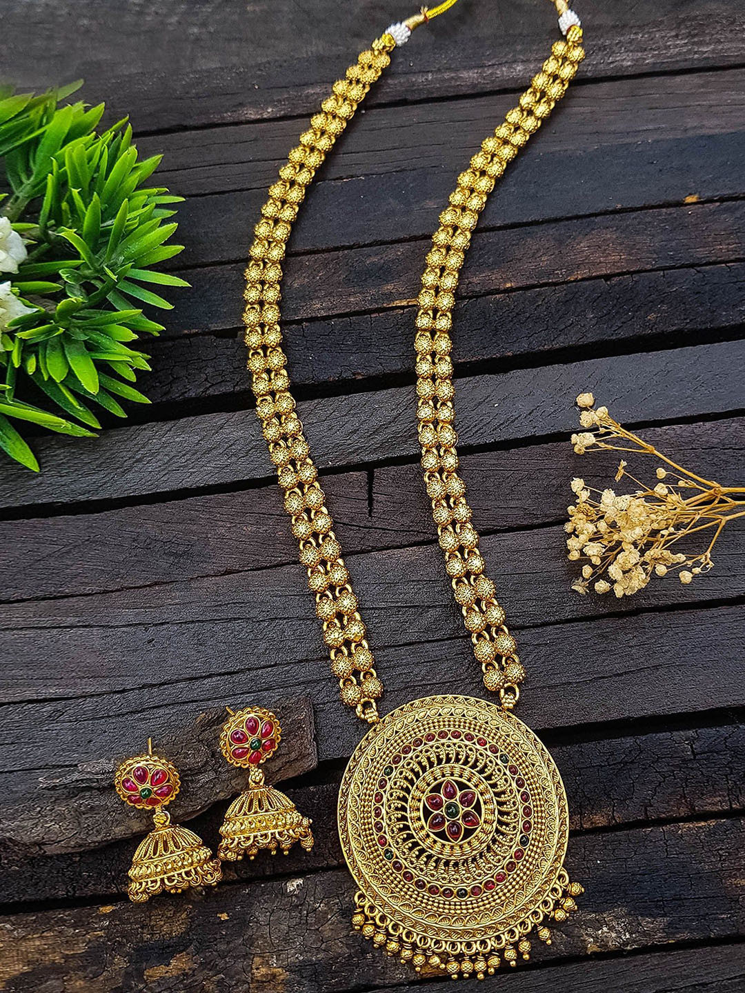 

GRIIHAM Gold-Plated Cubic Zirconia Studded Jewellery Set