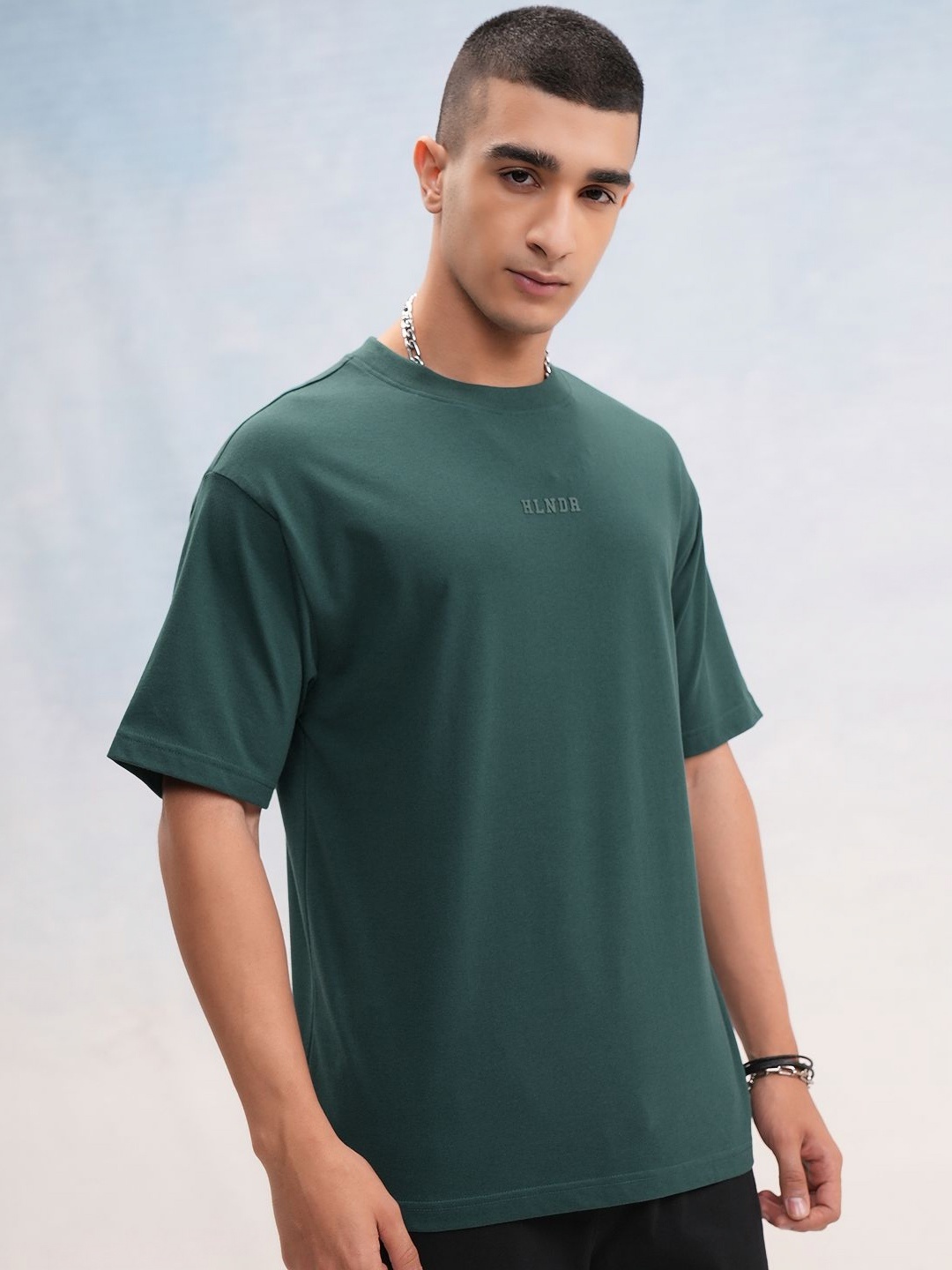 

HIGHLANDER Men Brand Logo Printed Round Neck Cotton Oversized T-shirt, Green