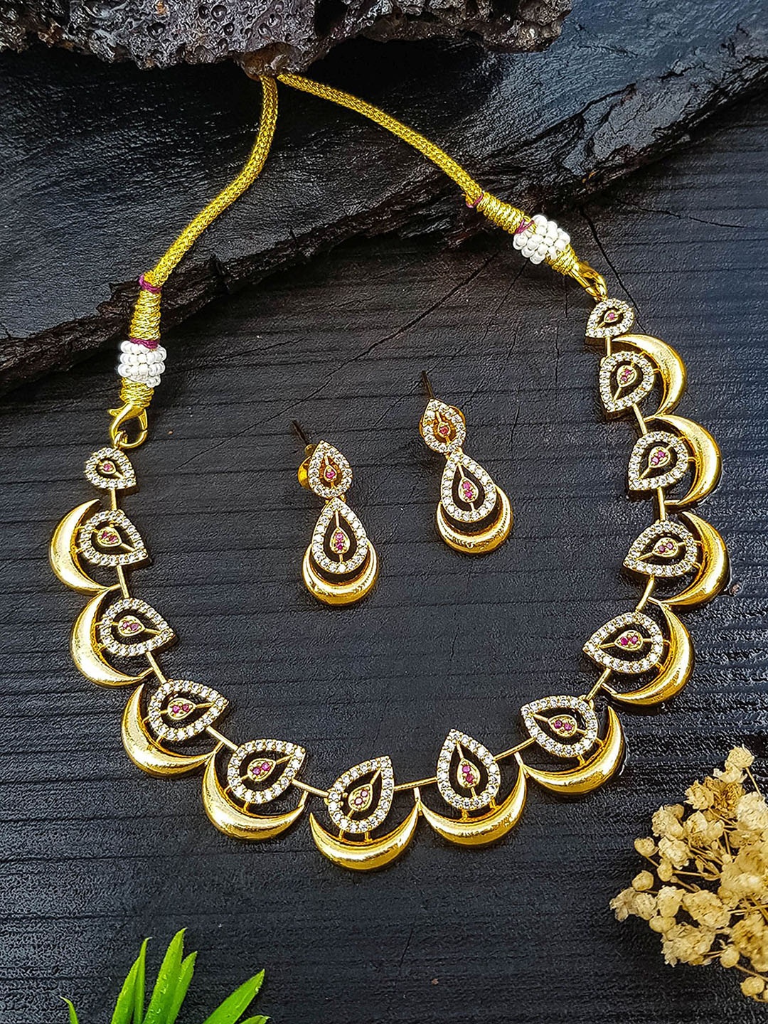 

GRIIHAM Gold-Plated Cubic Zirconia Studded Jewellery Set