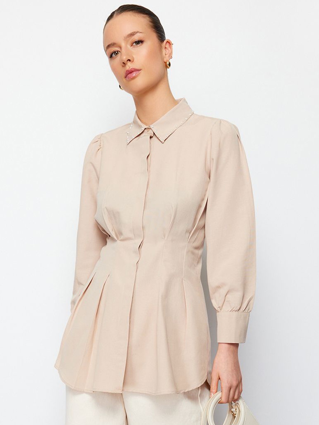 

Trendyol Women Opaque Casual Shirt, Na
