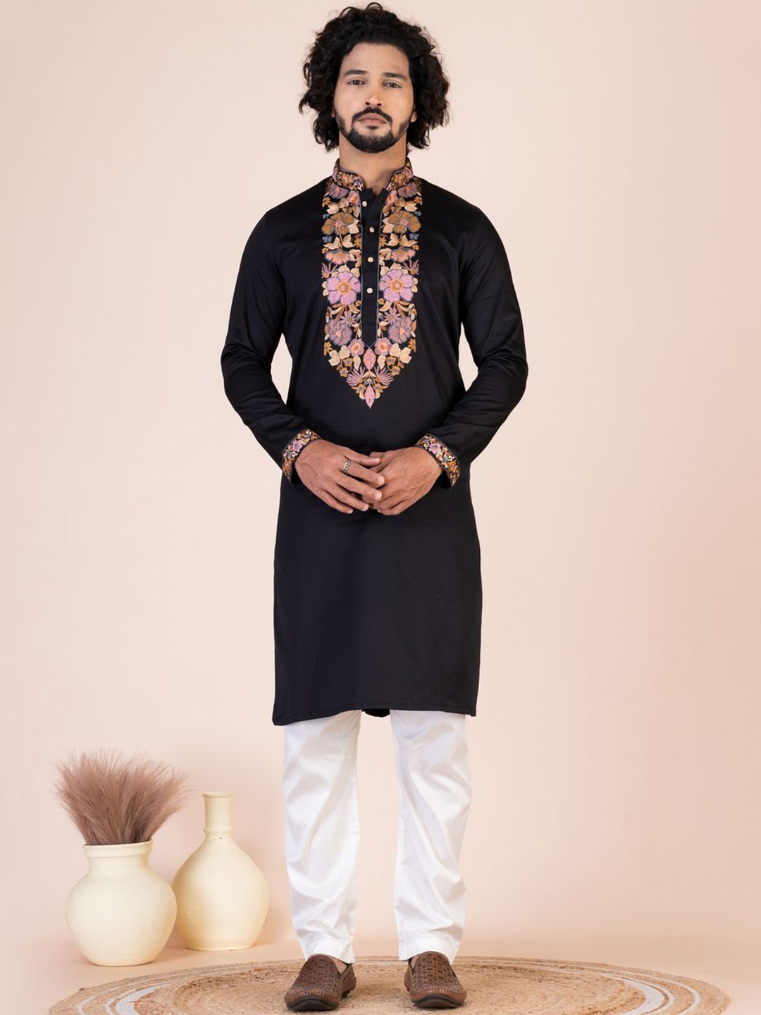 

HU - Handcrafted Uniquely Floral Yoke Design Mandarin Collar Pure Cotton Straight Kurta, Black