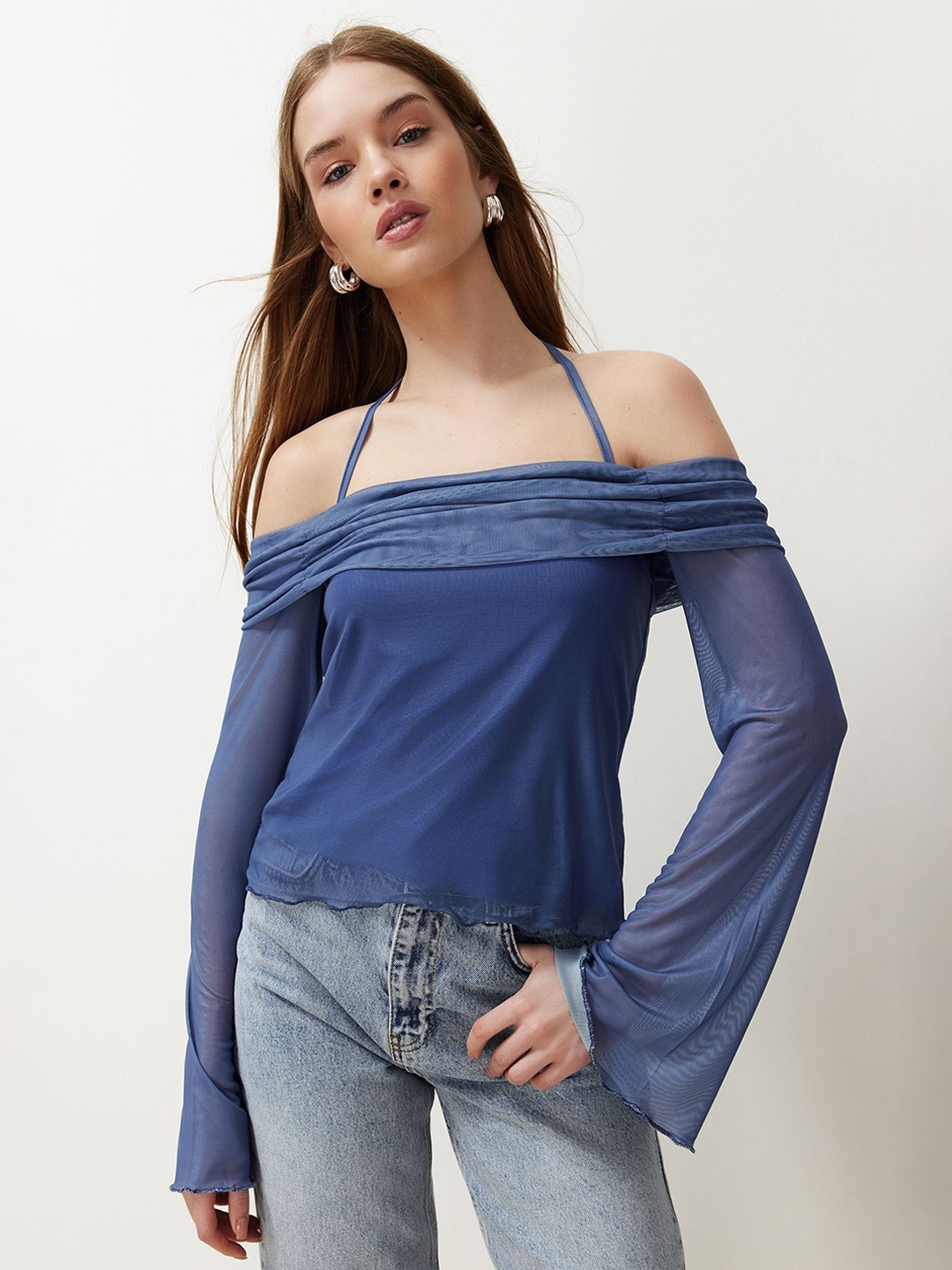 

Trendyol Bell Sleeve Bardot Top, Na