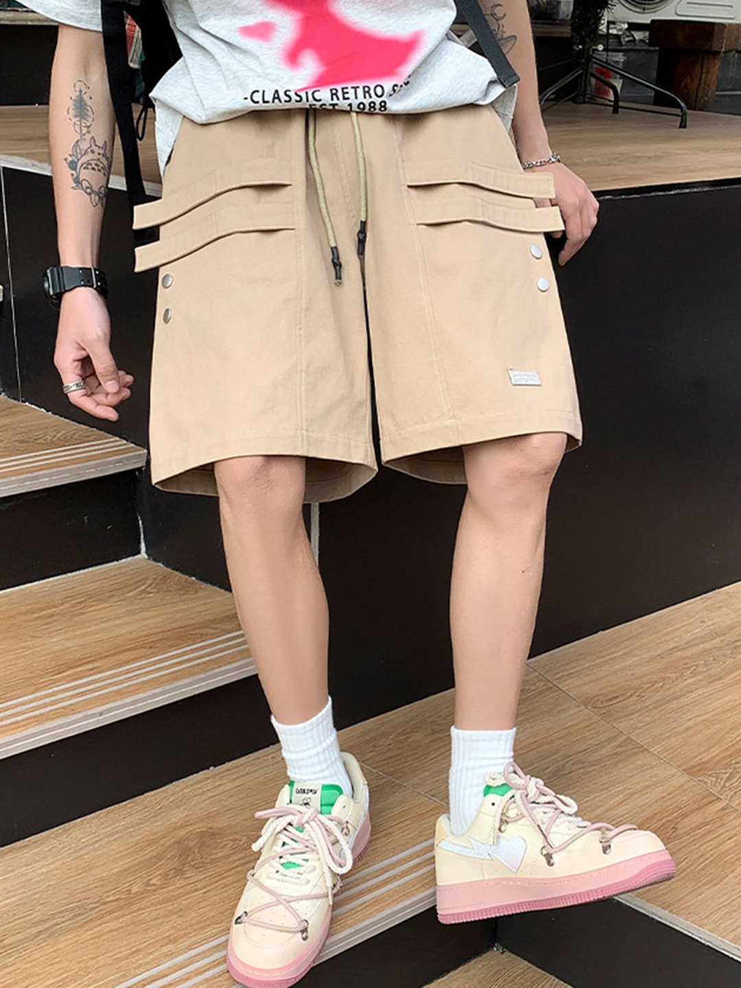 

StyleCast Men Solid Casual Loose Fit Cargo Shorts, Beige