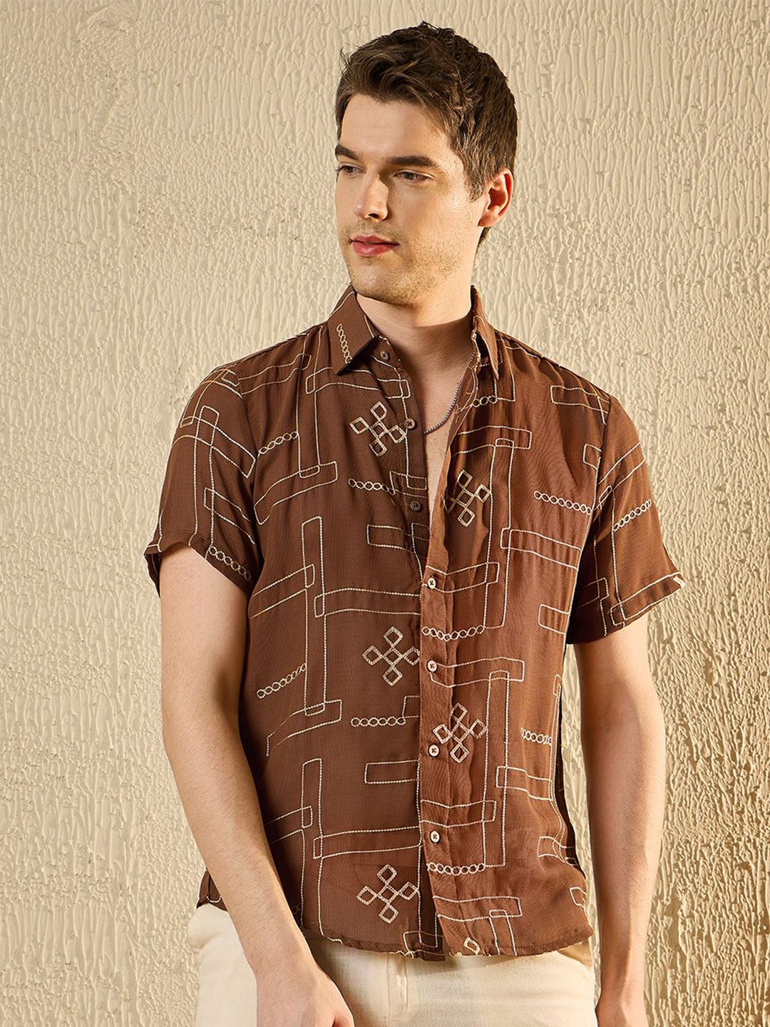 

Modeve Men Opaque Printed Casual Shirt, Brown