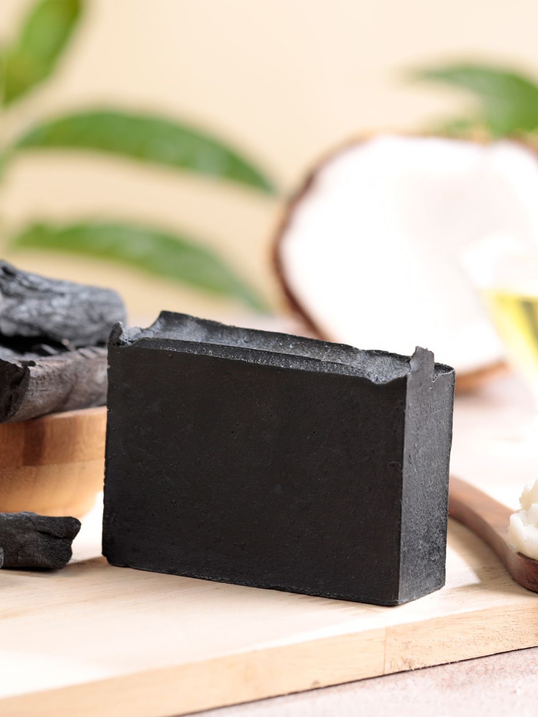 

Deyga Organics 100% Vegan Charcoal Soap -125gm, Black