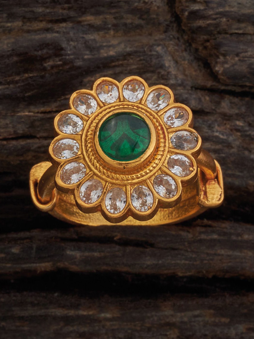 

Kushal's Fashion Jewellery 92.5 Pure Silver Gold-Plated Stone Studded Finger Ring