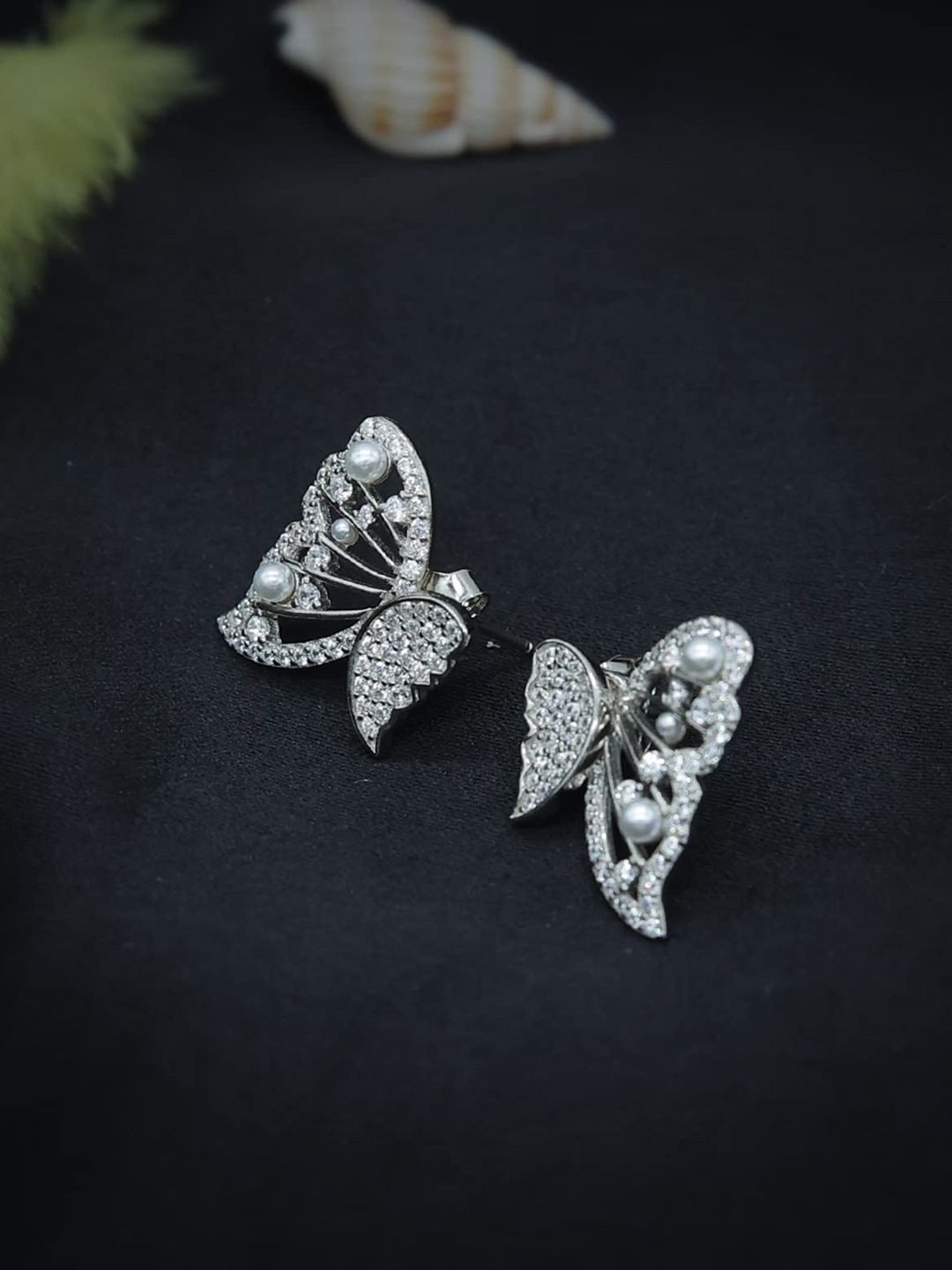 

KRENOZ Stainless Steel Crystals Studded Butterfly Shaped Studs, Silver