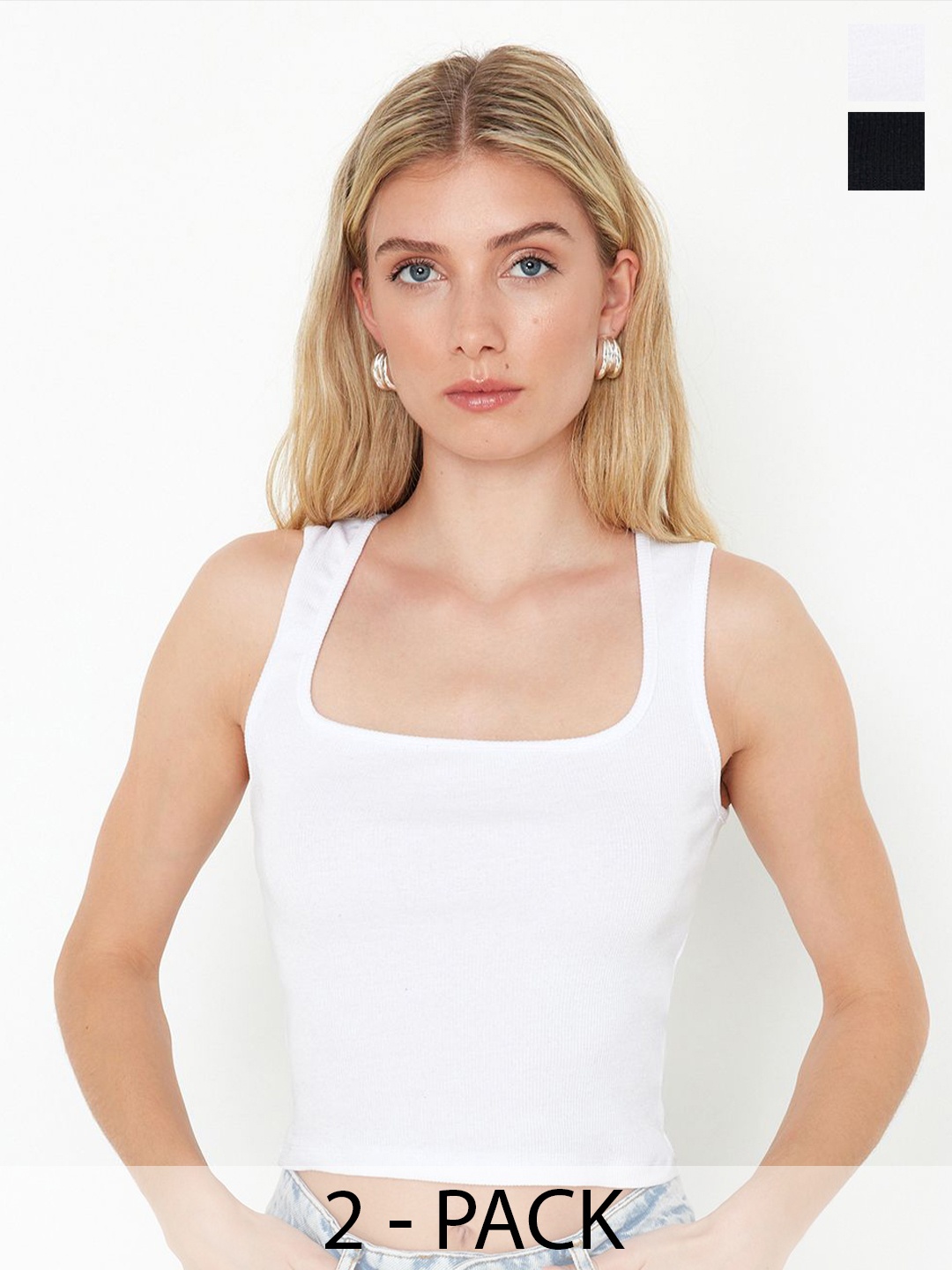 

Trendyol Cotton Crop Top, Na